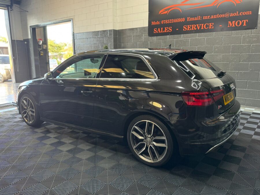 Audi S3 2.0 TFSI quattro Euro 6 (s/s) 3dr