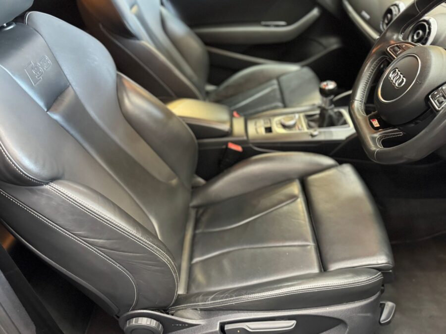 Audi S3 2.0 TFSI quattro Euro 6 (s/s) 3dr