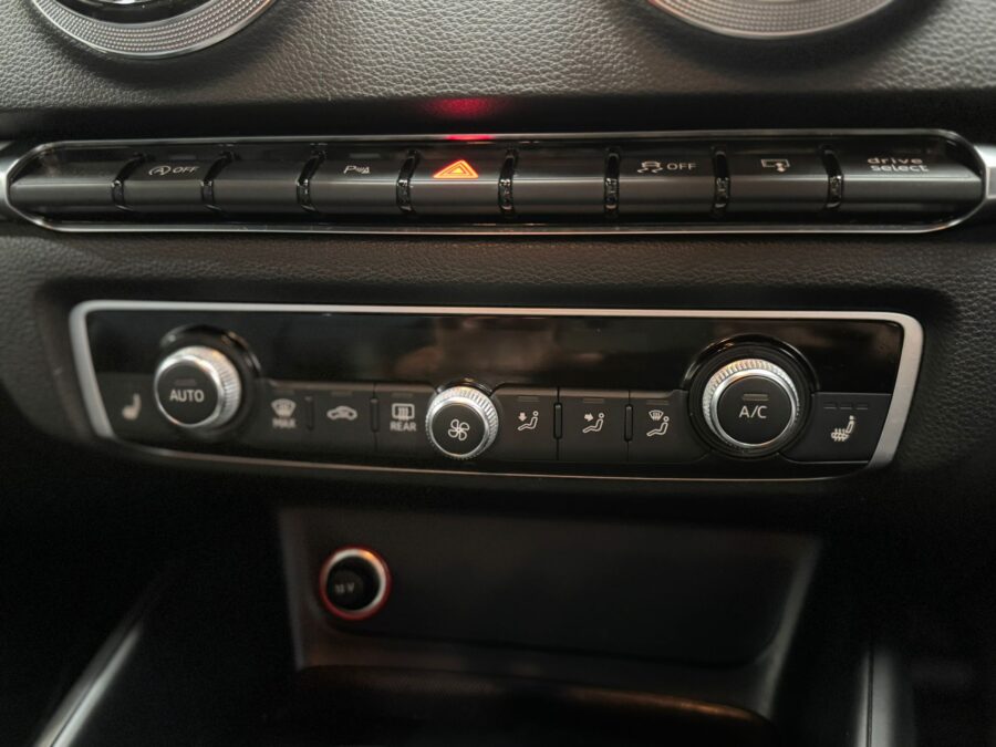 Audi S3 2.0 TFSI quattro Euro 6 (s/s) 3dr