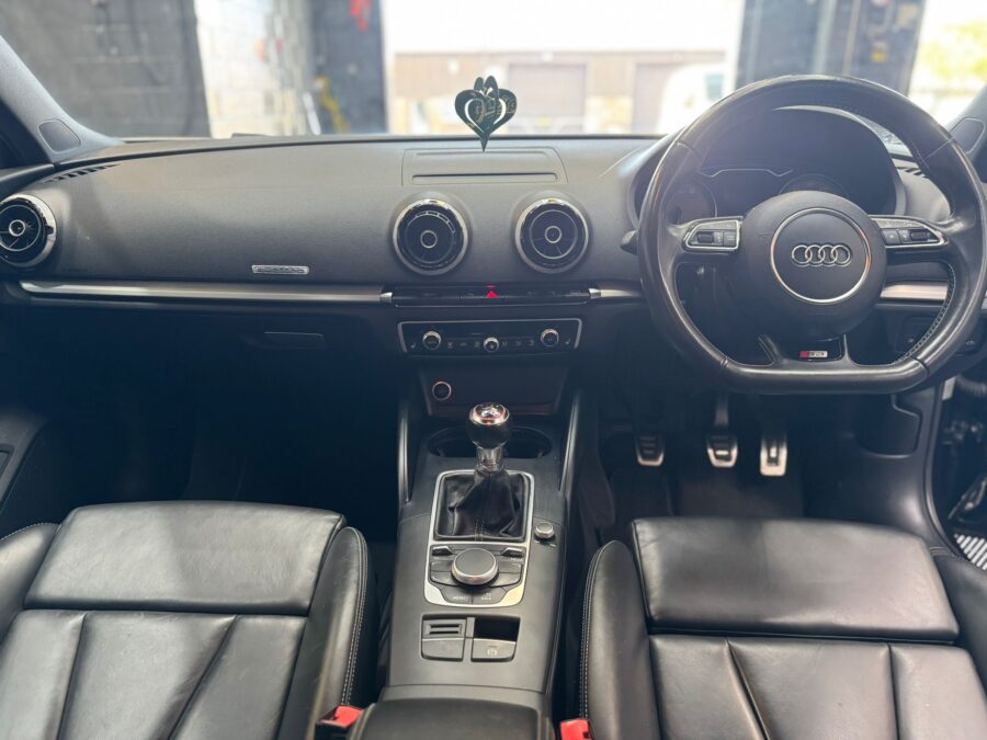 Audi S3 2.0 TFSI quattro Euro 6 (s/s) 3dr