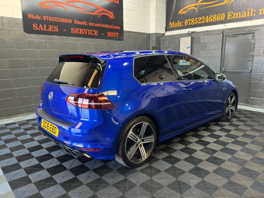 Volkswagen Golf 2.0 TSI BlueMotion Tech R 4Motion Euro 6 (s/s) 3dr