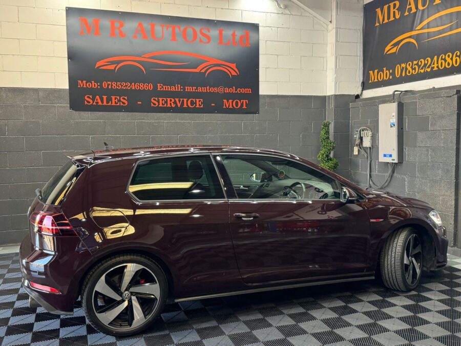 2018 Volkswagen Golf GTI 2.0 TSI – Manual | 76,629 miles