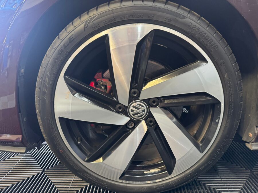 2018 Volkswagen Golf GTI 2.0 TSI – Manual | 76,629 miles
