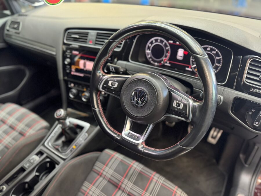 2018 Volkswagen Golf GTI 2.0 TSI – Manual | 76,629 miles